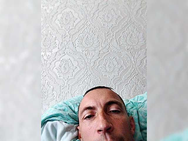 Live sex webcam photo for Romantik12q #277925721