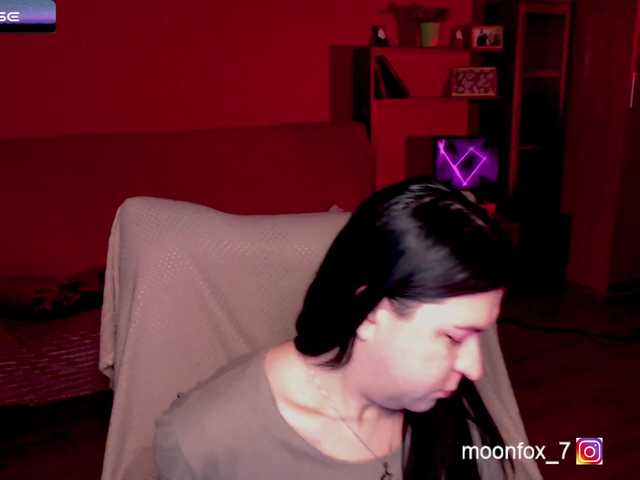 Live sex webcam photo for RonniClapps #276546650