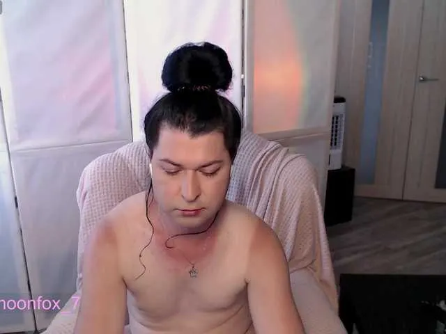 Live sex webcam photo for RonniClapps #291548129