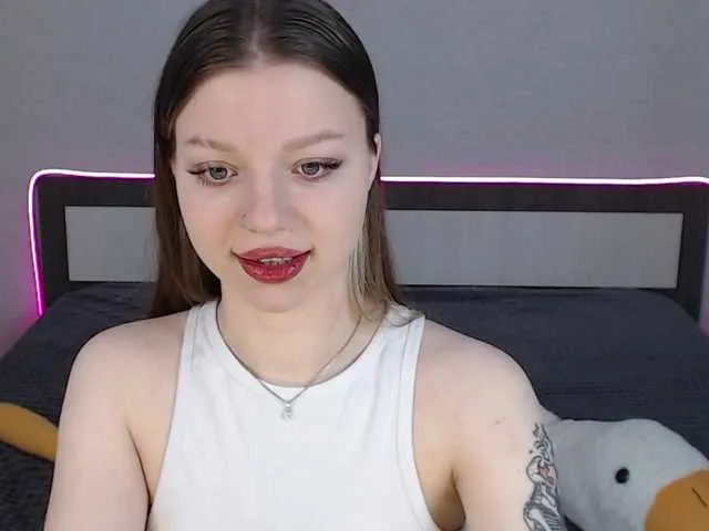 Live sex webcam photo for RonnieMilles #277682314