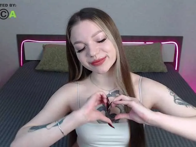 Live sex webcam photo for RonnieMilles #290925660