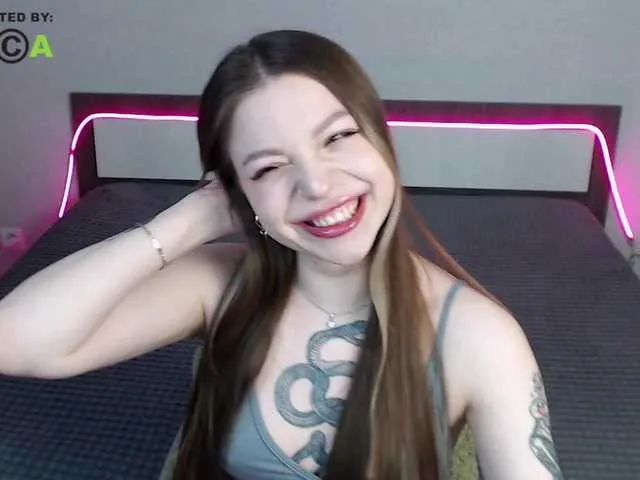 Live sex webcam photo for RonnieMilles #292090630