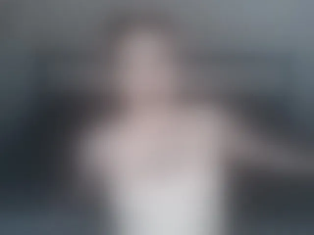 Live sex webcam photo for RonnieMilles #293338957