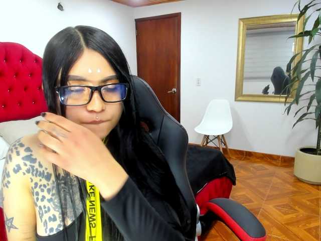 Live sex webcam photo for Rorys- #272368461