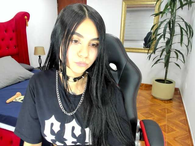 Live sex webcam photo for Rorys- #272628172