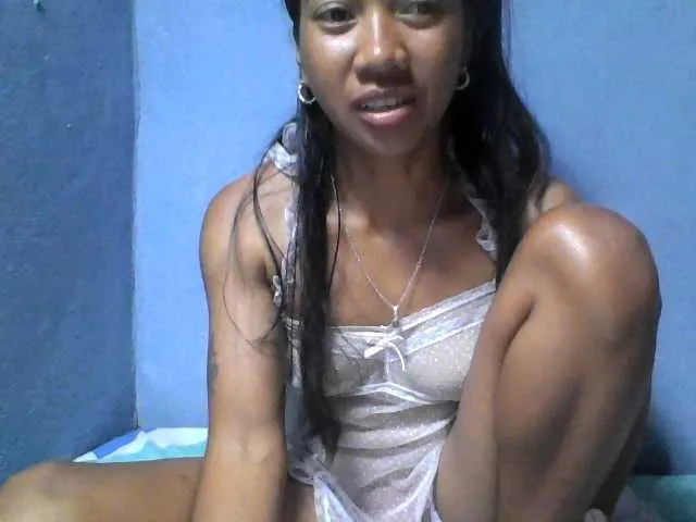 Live sex webcam photo for Rose-Bler #294117599