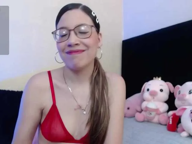 Live sex webcam photo for Rose-Dustin #276796477