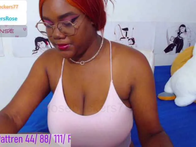 Live sex webcam photo for RoseBeckers #277696535