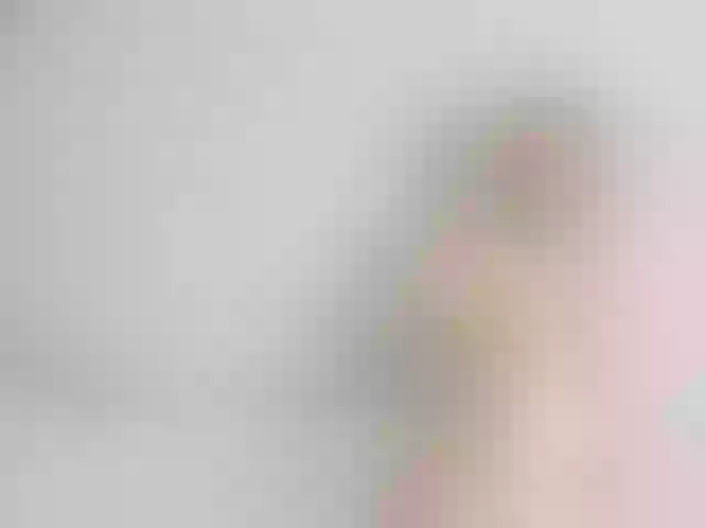 Live sex webcam photo for RoseDaffy #276815807