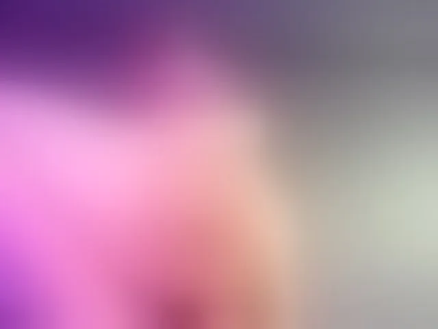 Live sex webcam photo for RoseDaffy #277178446