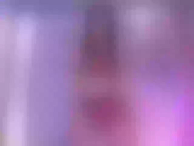 Live sex webcam photo for RoseFerrera #288044842
