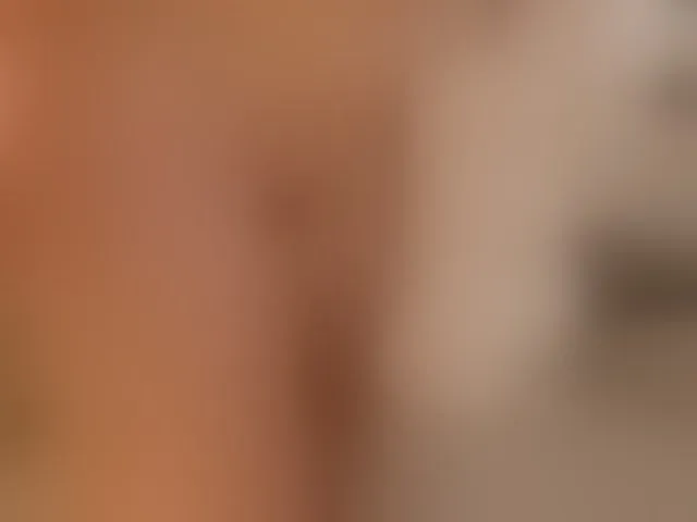 Live sex webcam photo for RoseFerrera #288044869