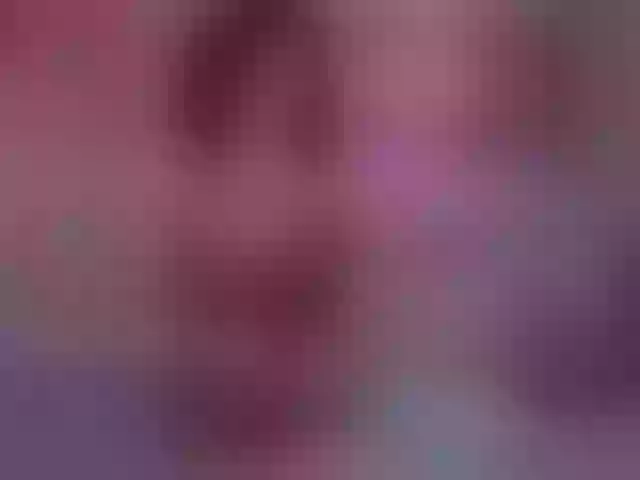 Live sex webcam photo for RoseFerrera #290404644