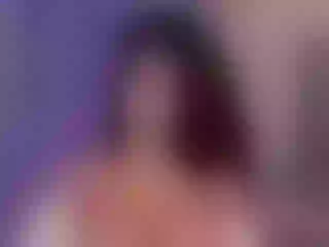 Live sex webcam photo for RoseFerrera #291596980