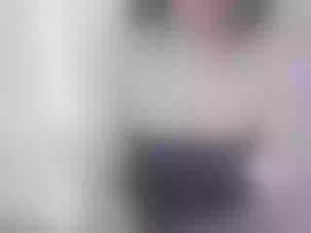 Live sex webcam photo for RoseSweetie #292072797