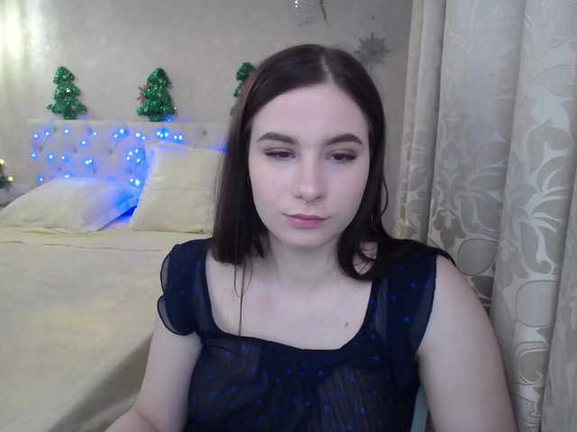 Live sex webcam photo for RoseWithThorn #271828093