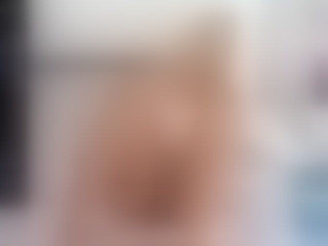 Live sex webcam photo for Rosebelle1 #289300155