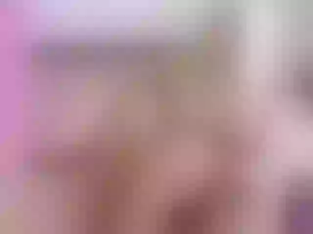 Live sex webcam photo for Rosebelle1 #289956156