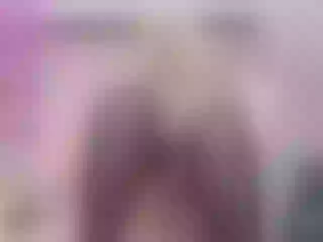 Live sex webcam photo for Rosebelle1 #290179104