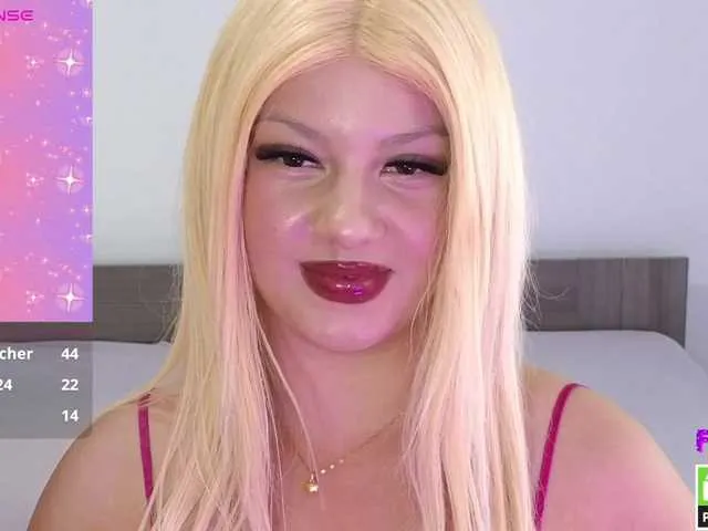 Live sex webcam photo for Rosebelle1 #290738095