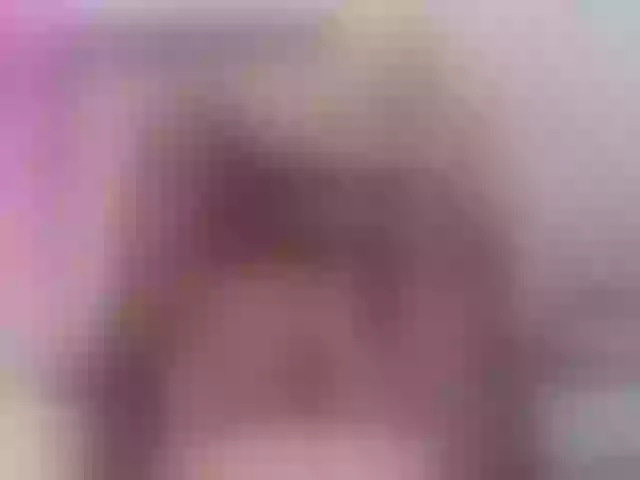 Live sex webcam photo for Rosebelle1 #291504978