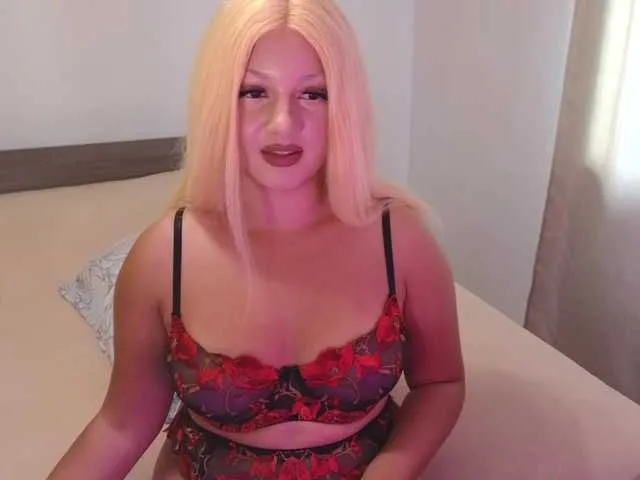 Live sex webcam photo for Rosebelle1 #291743175