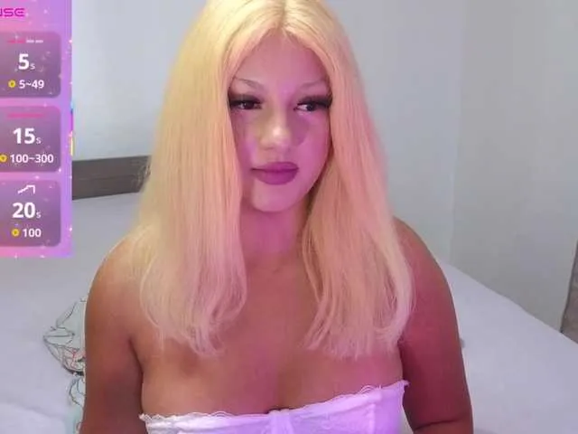 Live sex webcam photo for Rosebelle1 #291764306