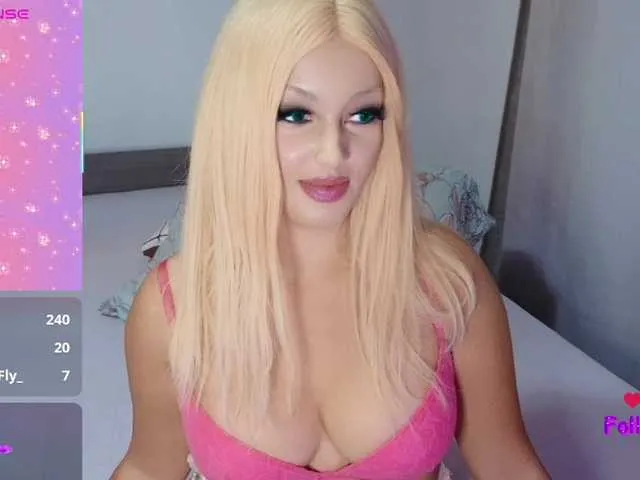 Live sex webcam photo for Rosebelle1 #292384407