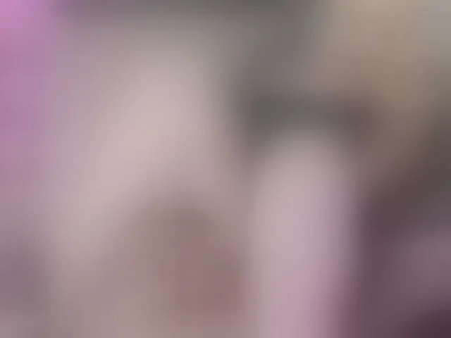 Live sex webcam photo for Rosebelle1 #292851213