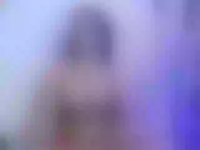 Live sex webcam photo for Roseblair #273554402