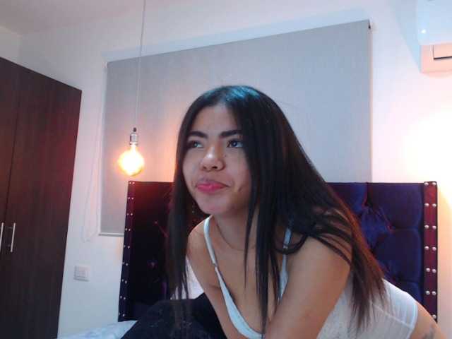 Live sex webcam photo for Rosegirls #274397374