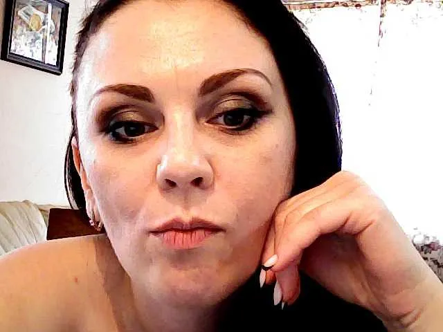 Live sex webcam photo for Rosehip1 #277318323