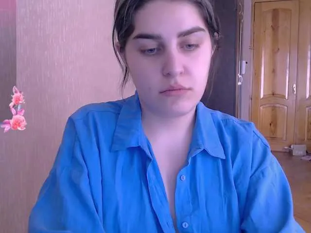 Live sex webcam photo for Roselina #290273815