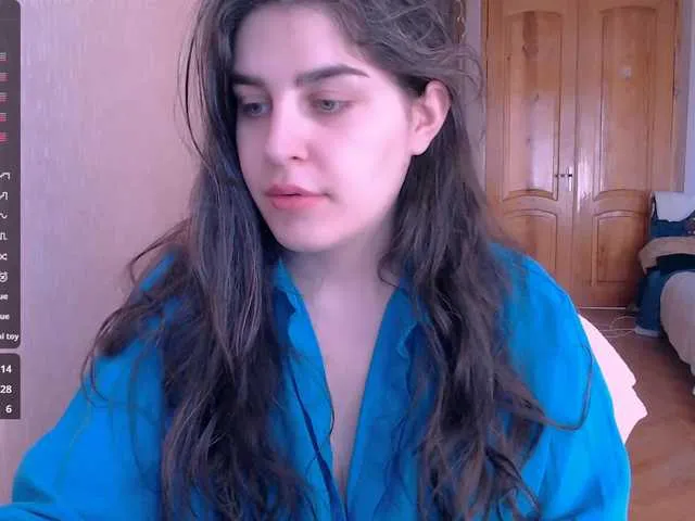Live sex webcam photo for Roselina #290393664