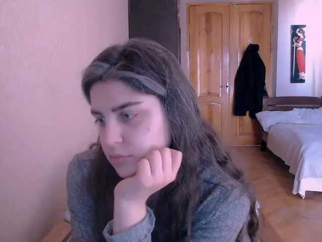 Live sex webcam photo for Roselina #290582230