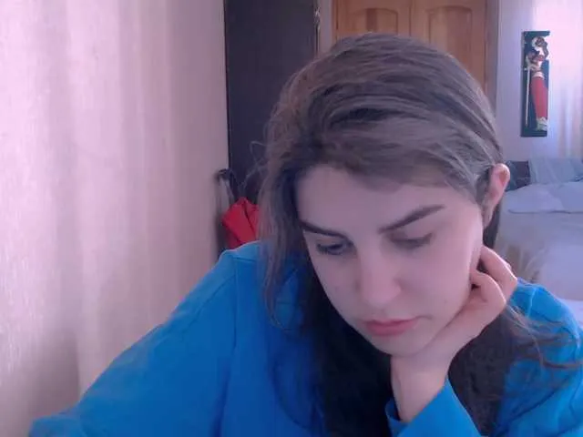 Live sex webcam photo for Roselina #290674211