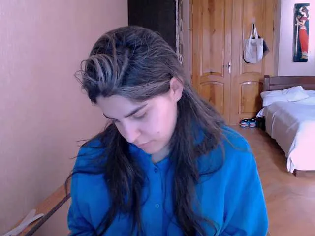 Live sex webcam photo for Roselina #290846870