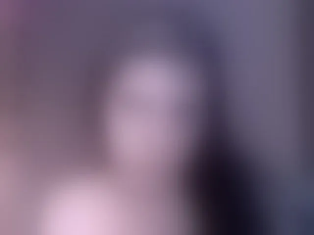 Live sex webcam photo for Roselina #292247634