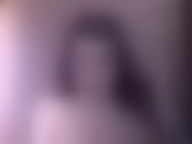 Live sex webcam photo for Roselina #292307662