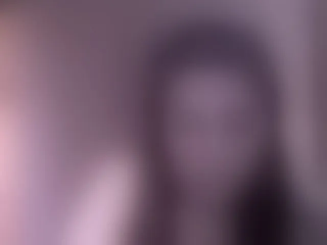 Live sex webcam photo for Roselina #292369080