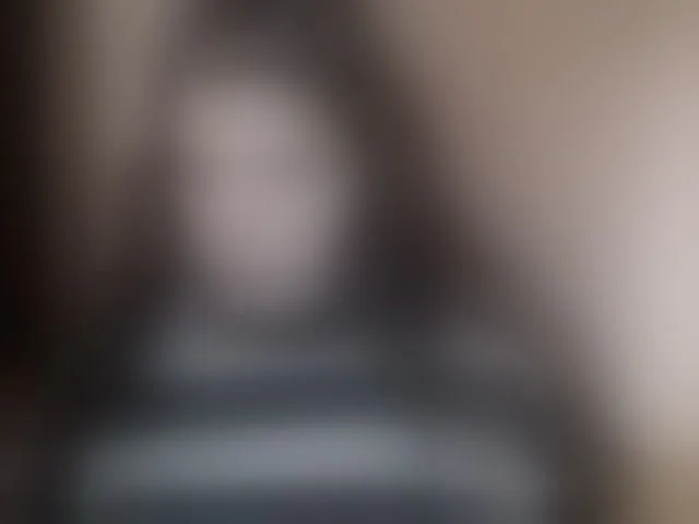 Live sex webcam photo for Roselina #292678852
