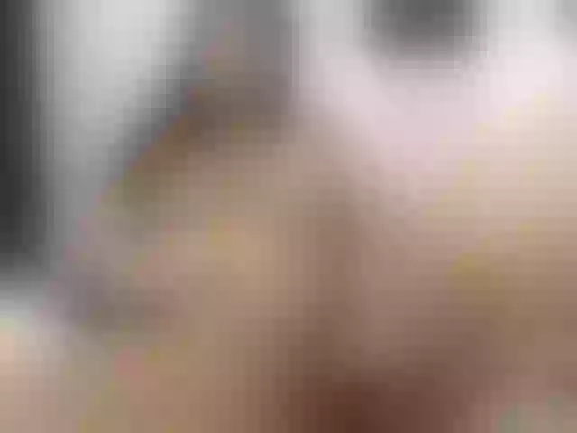 Live sex webcam photo for Roshana01 #276485966