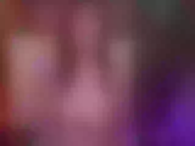 Live sex webcam photo for RoshenAmira #277792978