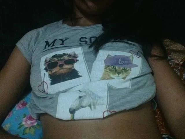 Live sex webcam photo for Rosiah2 #290178134