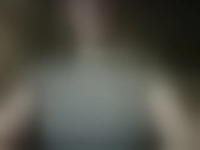 Live sex webcam photo for RosieJune #292935569