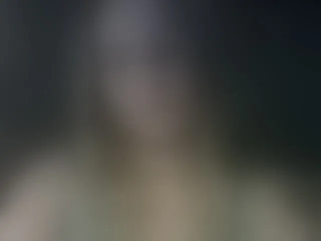 Live sex webcam photo for RosieJune #293397975