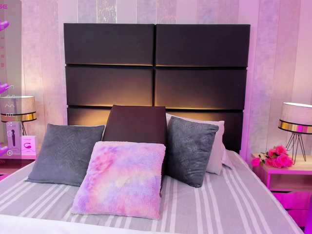 Live sex webcam photo for RosseDaw #277476353