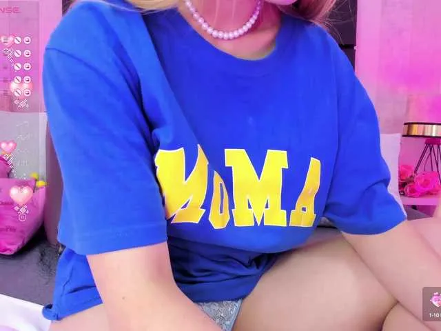 Live sex webcam photo for RosseDaw #277706087