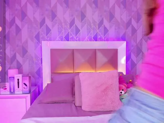 Live sex webcam photo for RosseDaw #277919391