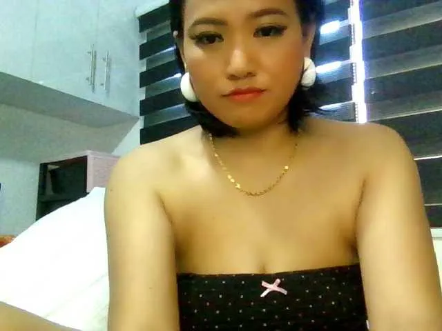 Live sex webcam photo for Rosselyn #272716904